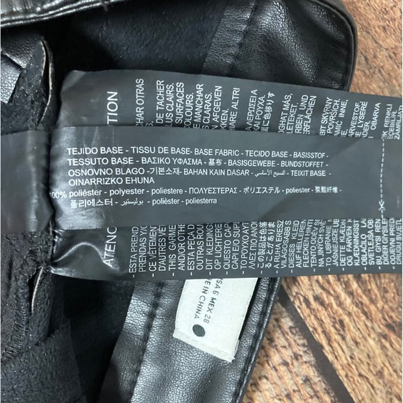 Zara Faux‎ Leather Pants Black Straight Leg Trousers Womens 6 EUR38  MEX28 - Picture 3 of 7